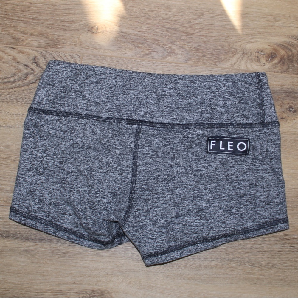 Fleo Shorts